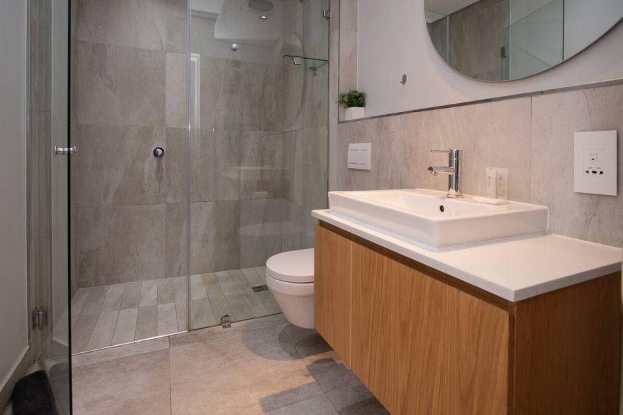 1 Bedroom Property for Sale in Sea Point Western Cape